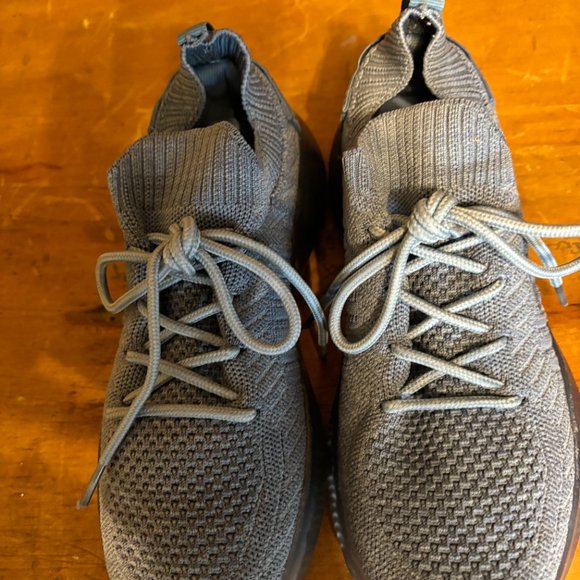 Comfy Shoes size 5 - Picture 2 of 6